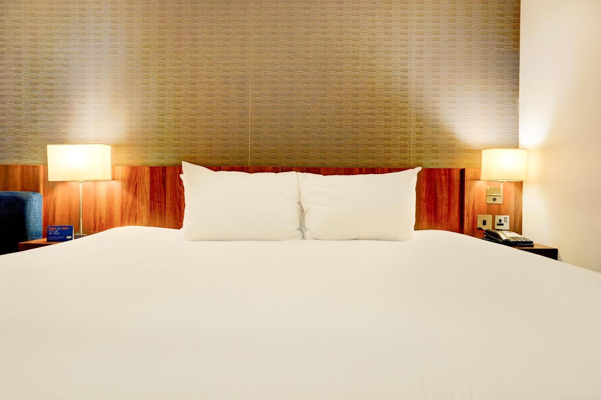 Belvilla Crewe City Centre Hotel Lifestyle المظهر الخارجي الصورة