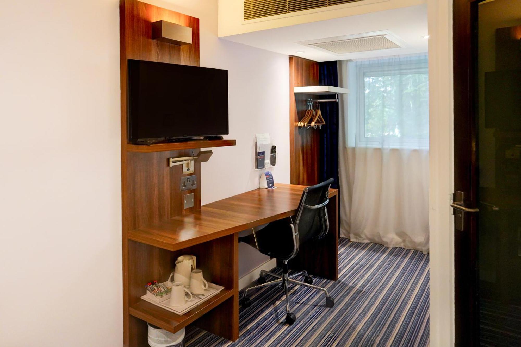 Belvilla Crewe City Centre Hotel Lifestyle المظهر الخارجي الصورة